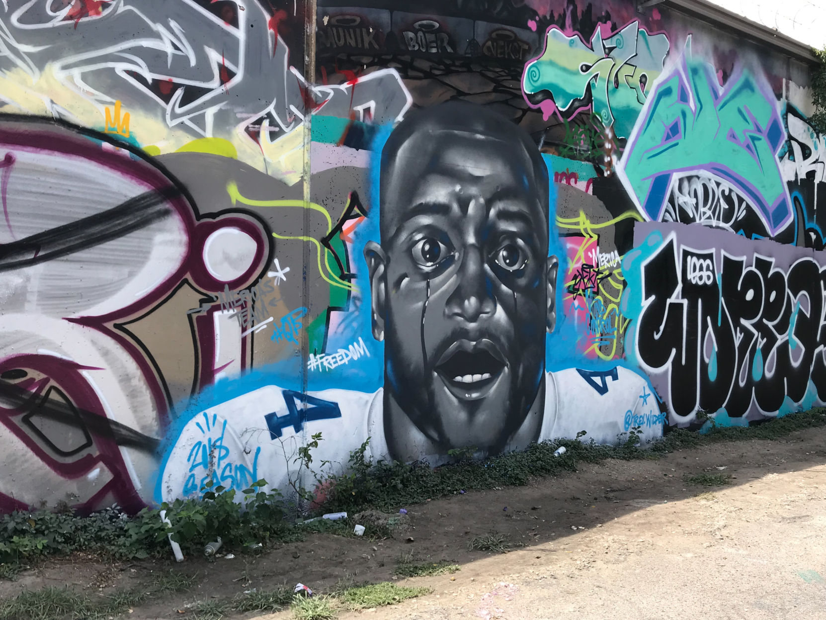 Spray-painted spectacle: local artist featured in new Arlington Museum of Art exhibit